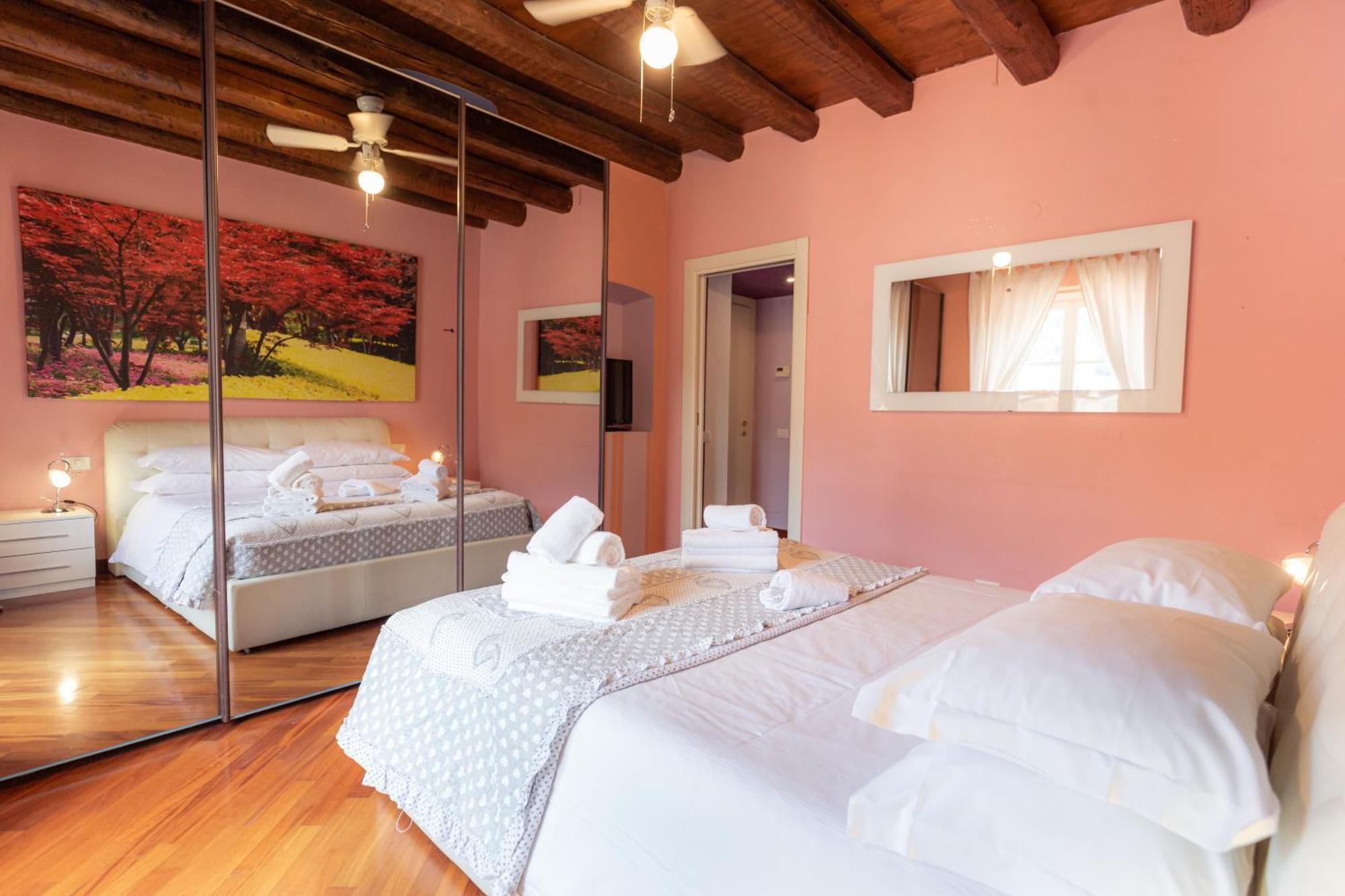 Soleluna Apartments - By Relais Di Giada Lake Como ภายนอก รูปภาพ