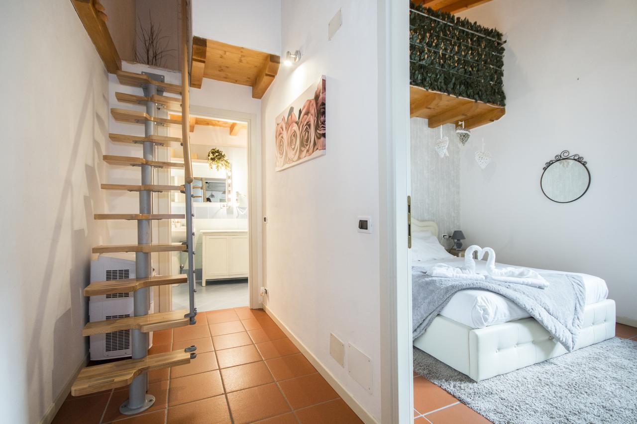Soleluna Apartments - By Relais Di Giada Lake Como ภายนอก รูปภาพ