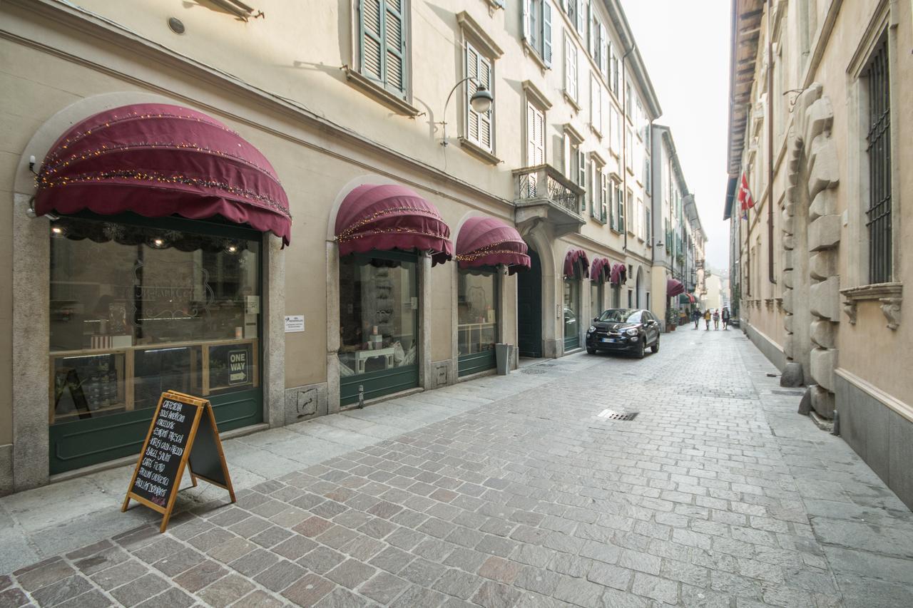 Soleluna Apartments - By Relais Di Giada Lake Como ภายนอก รูปภาพ